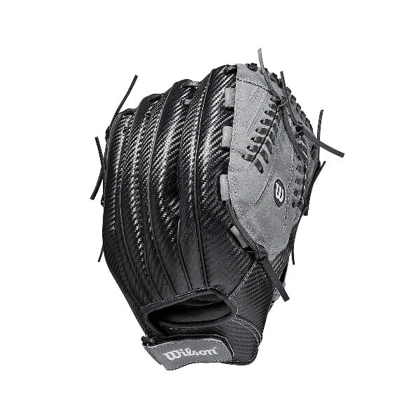 Wilson – A360 softball glove, RHT (left glove)